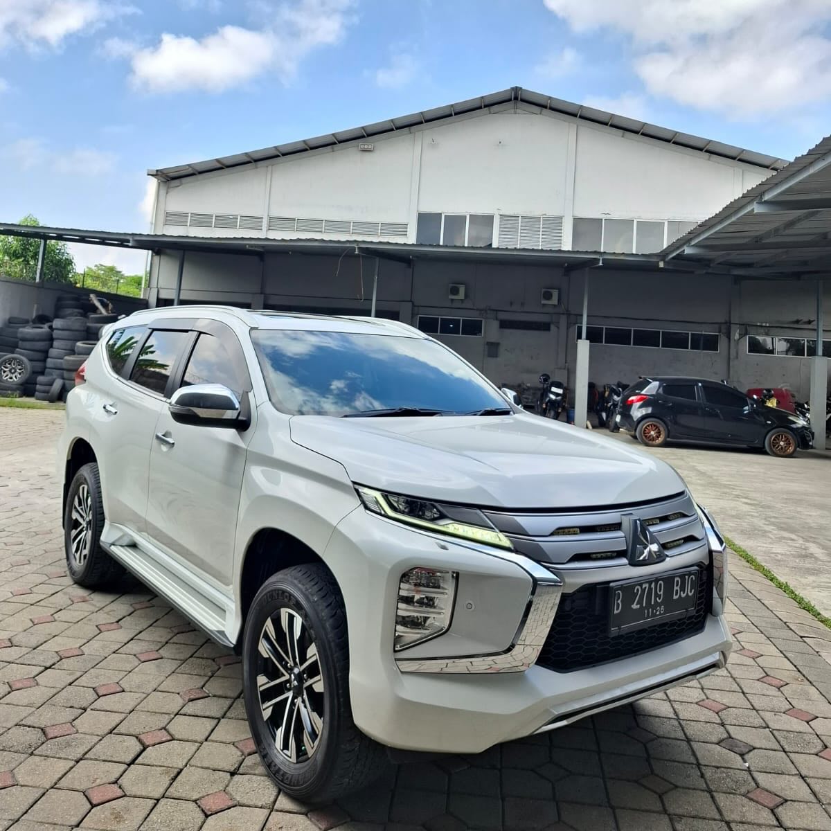 PAJERO SPORT DAKAR 4X2 A/T 