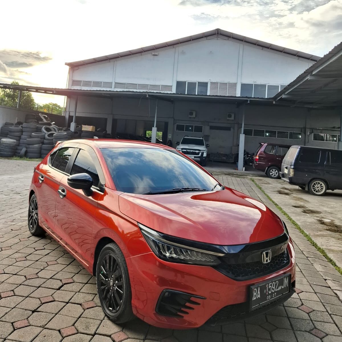 CITY 1.5 RS HATCHBACK CVT 